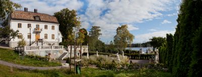 Stenmur och terass i granit