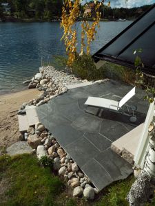 Stenhäll i granit
